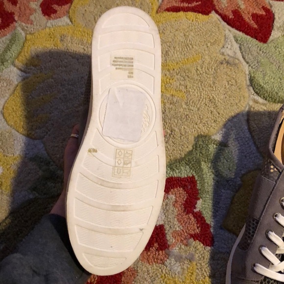 Vince Camuto Suede and Mesh Grey Sneakers - Picture 3 of 3